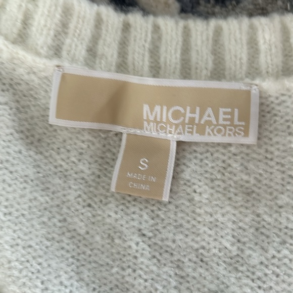 Michael Kors Cream Cold Shoulder V Neck Sweater Small - Picture 5 of 6